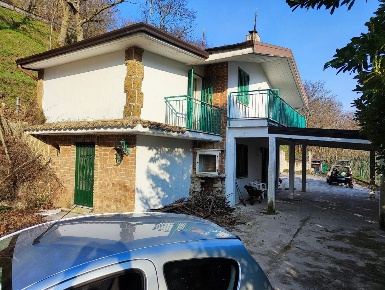 Foto Casa indipendente in via vetreria, Monteforte Irpino di 100 m²