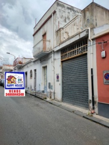 Foto Casa indipendente in VIA PARINI, Giarre di 100 m² con 4 locali
