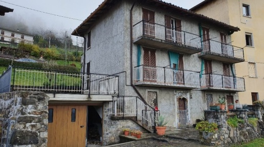 Foto Casa indipendente in San Giovanni Bianco, San Giovanni Bianco