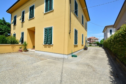 Foto Casa indipendente in Via Monatnelli 8, San Miniato di 182 m²