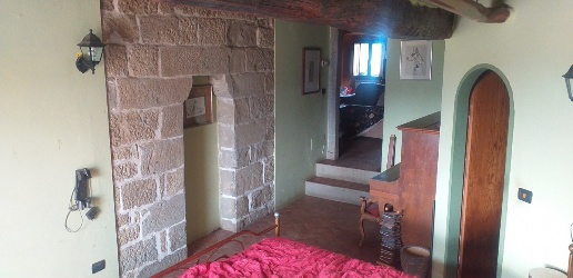 Foto Case semi ndipendenti a Rufina di 270 m² con 10 locali in vendita