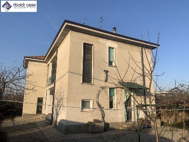 Foto Casa indipendente in VIA SOLFERINO, Seregno Sant'Ambrogio di 450 m²