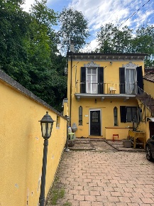 Foto Case semi ndipendenti a Fubine Monferrato di 100 m² con 4 locali