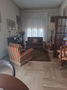 Foto Casa indipendente a Viareggio Marco Polo - Don Bosco di 170 m²