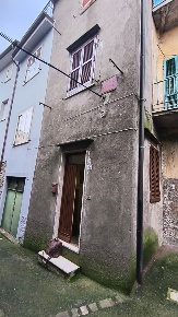 Foto Casa indipendente a Castell'Azzara Centro di 55 m² con 2 locali