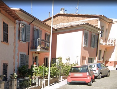 Foto Casa indipendente a Castiglione in Teverina Centro di 300 m²