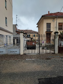 Foto Case semi ndipendenti a Valenza di 200 m² con 6 locali in vendita