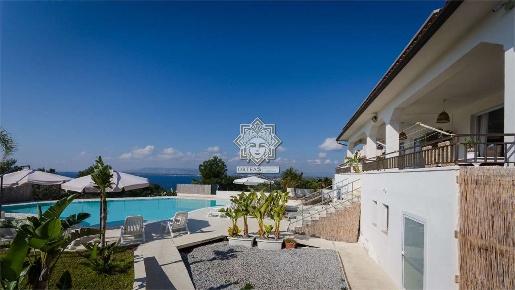 Foto Villa unifamiliare in via murro di porco, Siracusa Plemmirio di 276 m²