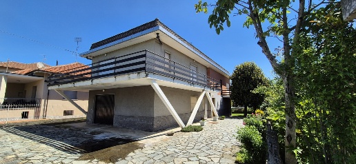Foto Casa indipendente in VIA ROMA, Torrazza Piemonte Centro di 350 m²