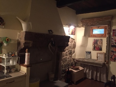 Foto Casa indipendente a Santa Fiora Centro di 100 m² con 4 locali