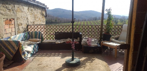 Foto Case semi ndipendenti a Rufina di 270 m² con 10 locali in vendita