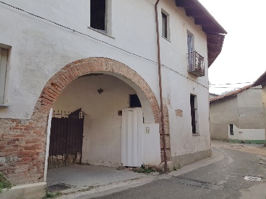 Foto Casa indipendente in VIA BODANA, Lauriano Centro di 150 m² in vendita