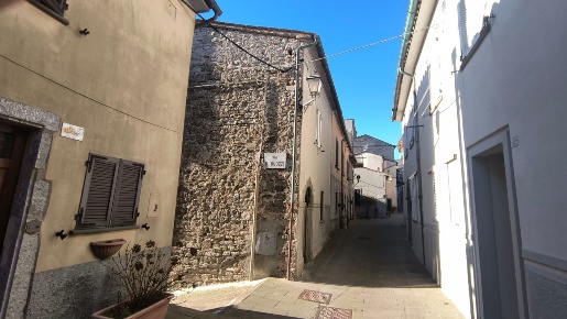 Foto Casa indipendente a Castell'Azzara Centro di 120 m² con 6 locali