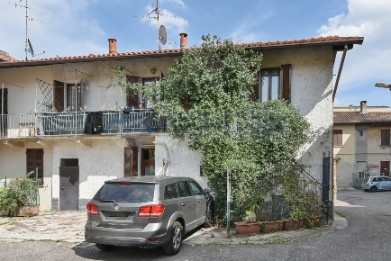 Foto Casa indipendente a Cabiate di 170 m² con 4 locali in vendita