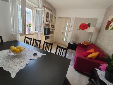 Foto Casa indipendente a Massarosa di 83 m² con 3 locali in vendita