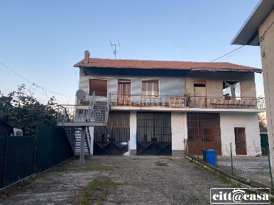 Foto Casa indipendente a Cavagnolo di 88 m² con 4 locali in vendita