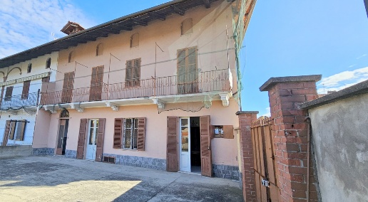 Foto Casa indipendente in VIA DON CARRA, Saluggia Centro di 150 m²