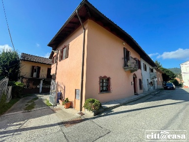 Foto Casa indipendente a Casalborgone di 120 m² con 5 locali in vendita