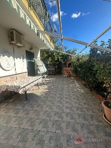 Foto Case semi ndipendenti in Via Rumbolo, Melito di Porto Salvo di 160 m²