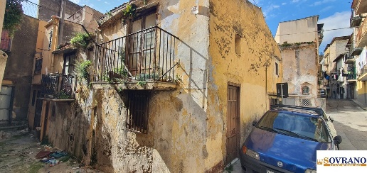 Foto Casa indipendente a Monreale Centro di 160 m² con 3 locali in vendita