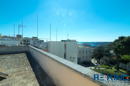 Foto Casa indipendente in Via 4 Novembre, Castro Marittima di 288 m²