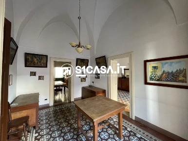 Foto Case semi ndipendenti a Galatone Centro di 105 m² con 6 locali