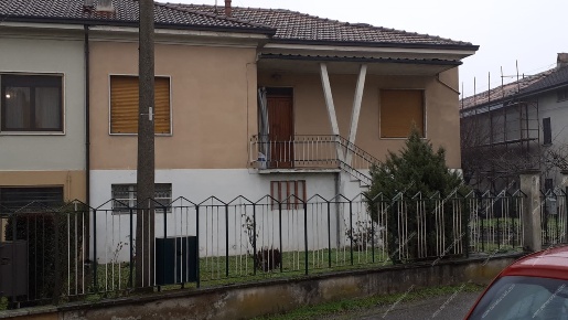 Foto Case semi ndipendenti a Casei Gerola Casei di 180 m² con 4 locali