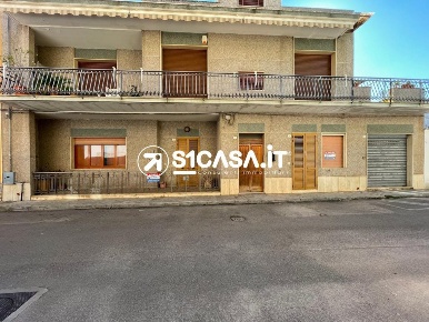 Foto Casa indipendente in Via Gennaro Megha, Galatone Centro di 160 m²