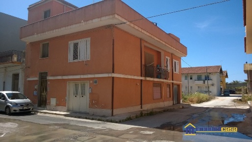 Foto Casa indipendente in via Piemonte n. 10, Pachino Centro di 260 m²