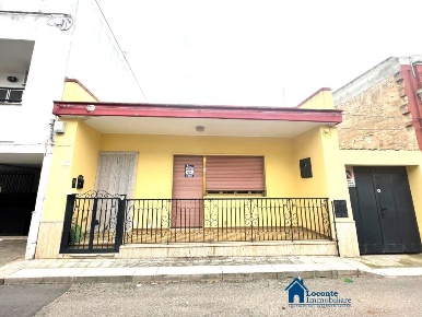 Foto Casa indipendente a Cellamare di 140 m² con 3 locali in vendita