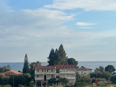 Foto Casa indipendente in Corso Saltolavecchia, San Lorenzo di 264 m²