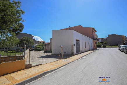 Foto Casa indipendente in Via Alessandro Volta, Valledoria Codaruina