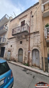 Foto Casa indipendente a Adelfia di 60 m² con 2 locali in vendita