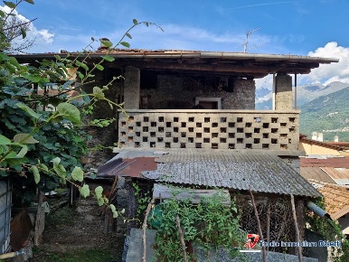 Foto Case semi ndipendenti in Vicolo Buzza, Malonno Centro di 128 m²