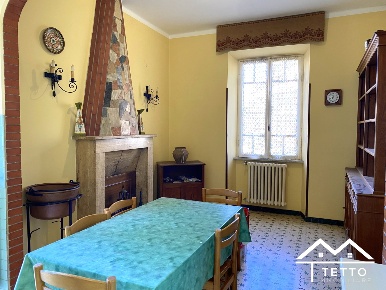 Foto Case semi ndipendenti in Piazza Garibaldi, Forano Centro di 125 m²