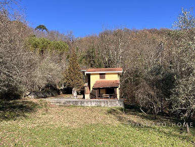 Foto Casa indipendente a Mulazzo di 135 m² con 4 locali in vendita