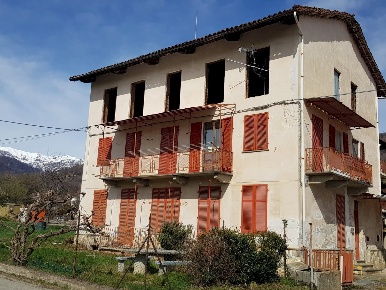 Foto Casa indipendente in Strada della Fornace, Luserna San Giovanni Airali