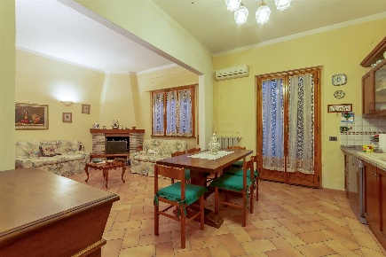 Foto Casa indipendente in via Garibaldi, Sesto Fiorentino Sesto Città