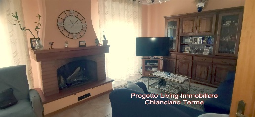 Foto Case semi ndipendenti a Montepulciano di 135 m² con 6 locali