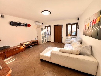 Foto Case semi ndipendenti in VIA MAZZINI, Povegliano Veronese Centro