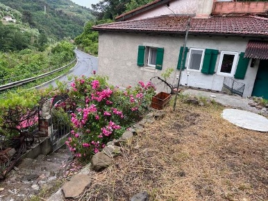 Foto Case semi ndipendenti a Soldano di 36 m² con 2 locali in vendita