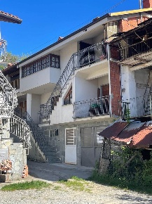 Foto Case semi ndipendenti in Borgata Baudissard, Giaveno di 155 m²