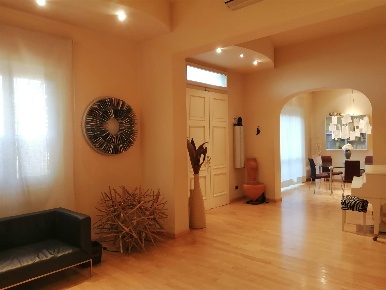 Foto Casa indipendente a Sesto Fiorentino Sesto Città di 250 m² in vendita