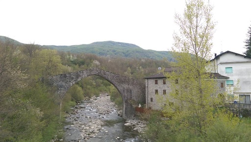 Foto Case semi ndipendenti in strada della Costa, Monchio delle Corti