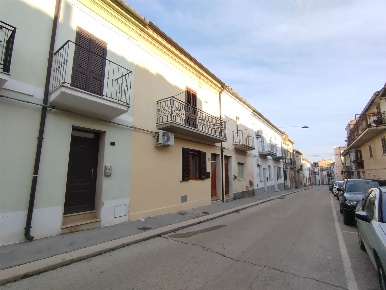 Foto Casa indipendente a Pollutri Centro di 154 m² con 4 locali in vendita
