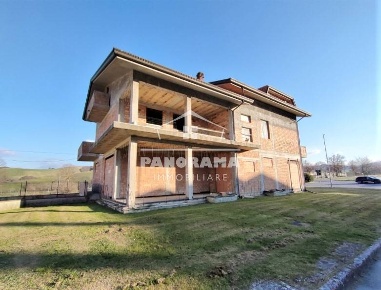 Foto Casa indipendente a Montescudo-Monte Colombo di 344 m² con 1 locali