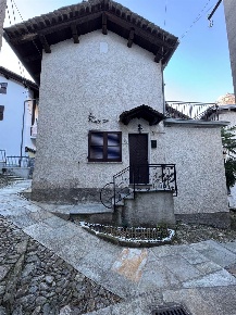 Foto Case semi ndipendenti in frazione Chete 16, Villa di Chiavenna