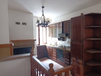 Foto Casa indipendente a San Severino Marche di 142 m² con 4 locali