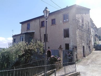 Foto Case semi ndipendenti in Via Nuova 15, Marzano Appio di 130 m²