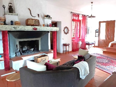 Foto Casa indipendente a Massarosa Piano di Conca di 250 m² con 6 locali